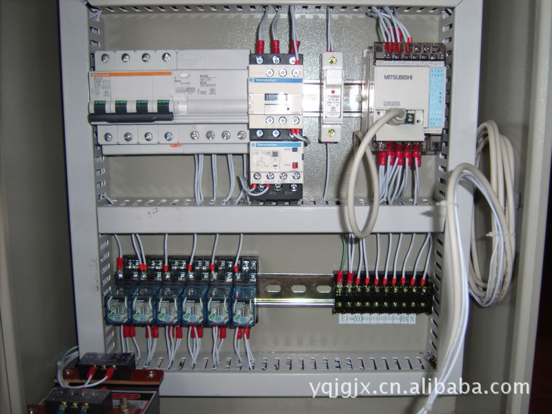 匠心定制，智控未來——樂清市石帆兢工機(jī)械加工廠電氣控制柜與PLC編程工控軟件綜合解決方案